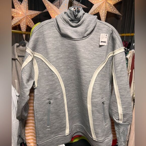 Free People FP Movement Feel the Heat Merino Hoodie Pullover Heather Grey Combo - Picture 6 of 7